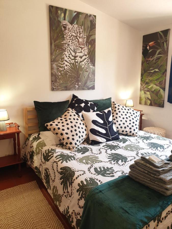 Sondela Self Catering Apartment Sao Martinho do Porto Bagian luar foto